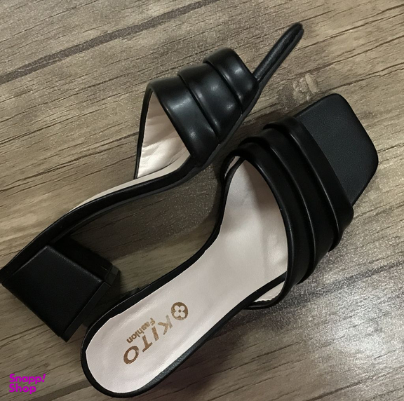 صندل زنانه کیتو مدل سی گل mk رنگ مشکی