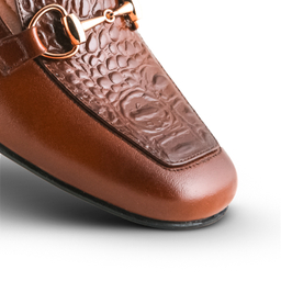 کفش پاشنه دار زنانه چرم یلسان مدل سرنا کد 621-GAN رنگ عسلی