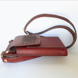 کیف کراس‌ بادی چرم دست دوز مدل آریلا