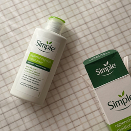 کرم آبرسان سیمپل مدل ریچ مناسب پوست خشک حجم 125 میلی لیتر