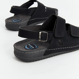 صندل مردانه ال سی وایکیکی مدل Pro-Airpluse رنگ مشکی