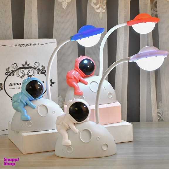 چراغ مطالعه مدل آدم فضائی کد sp45