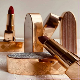 رژ لب جامد سوپر مات و مخملی سالوته شماره 909