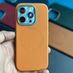 کاور گوشی موبایل ویوا مادرید مدل چرم Metal Iron مناسب برای اپل iPhone 13 Pro