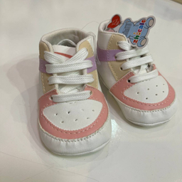 نیم بوت نوزاد کد 033