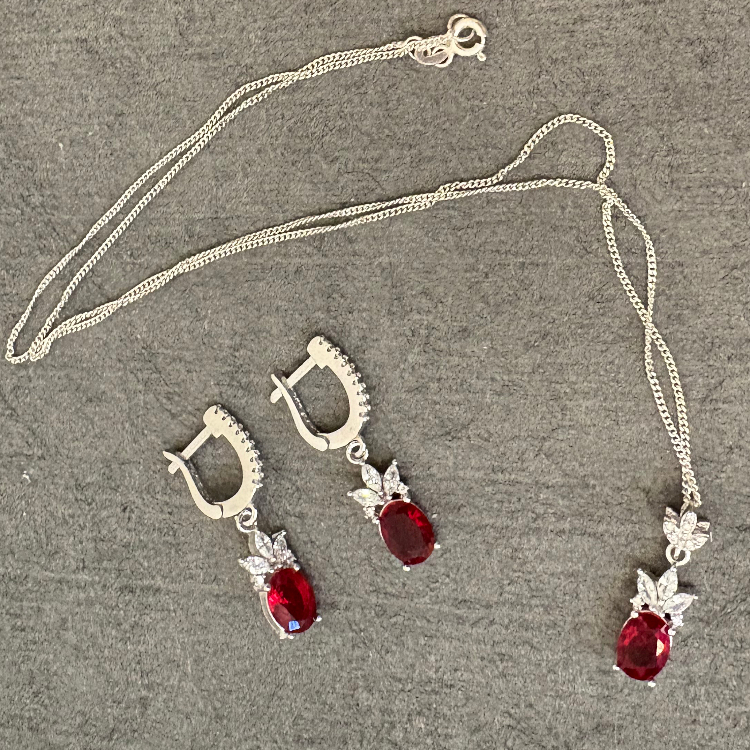 نیم ست نقره زنانه گیرا کد G980