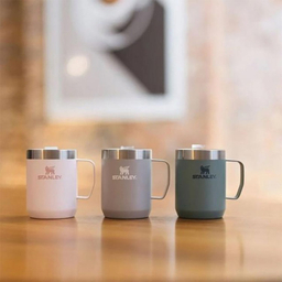 ماگ دسته دار استنلی مدل Classic Camp Mug گنجایش 230 میلی‌ لیتر