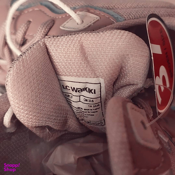 کفش پیاده روی زنانه ال سی وایکیکی مدل طبی استپ دار