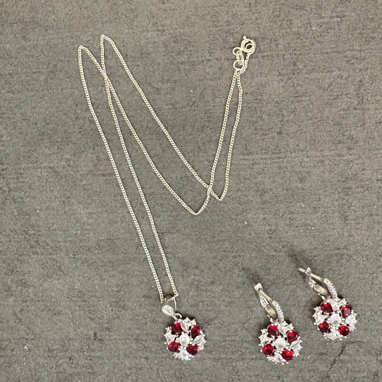 نیم ست نقره زنانه گیرا کد G983