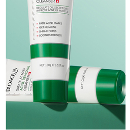 فوم شستشو صورت بایو آکوآ مدل سالیسیلیک اسید حجم 100 میلی لیتر