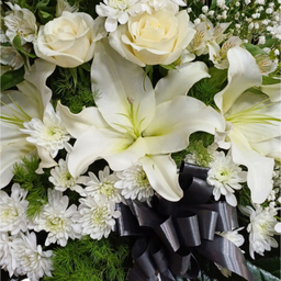 باکس گل طبیعی گلی کد 20098 رنگ سفید