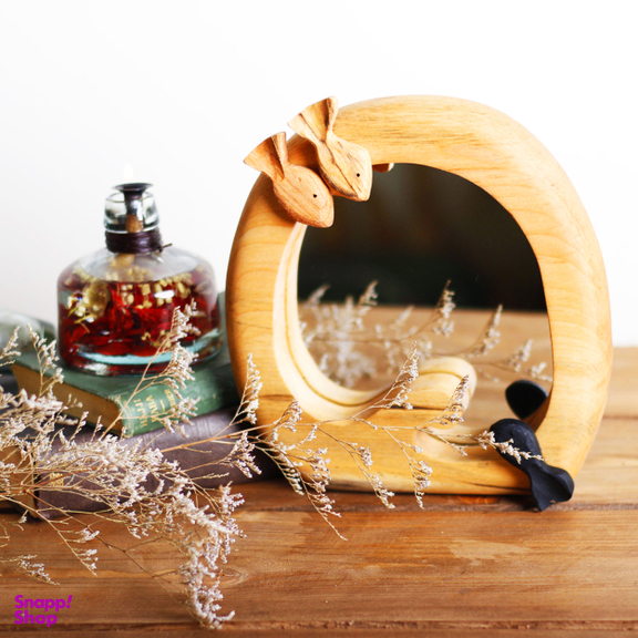 آیینه چوبی کارکیا مدل ماهی سیاه کوچولو