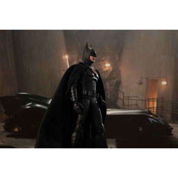 اکشن فیگور بندای مدل بتمن مایکل کیتون مدل The Batman Michael Keaton S.H.Figuarts