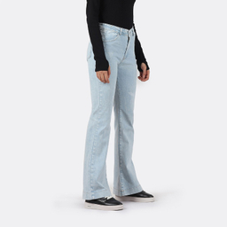 شلوار جین زنانه کد 596 رنگ آبی روشن