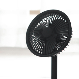 پنکه رومیزی ای آی سو لاو مدل F5 ظرفیت 4000 میلی آمپر ساعت