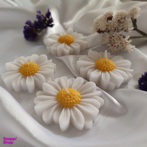 شمع مدل گل بابونه بسته 4 عددی