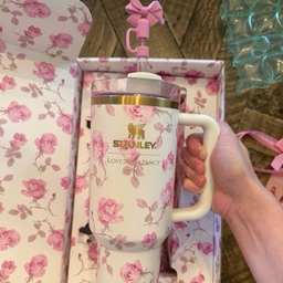 تراول ماگ استنلی مدل tumbler سفید جعبه کادویی ظرفیت 1180 میلی لیتر