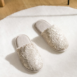 دمپایی حوله ای زنانه ال سی وایکیکی مدل سوپر شاینی استپ دار