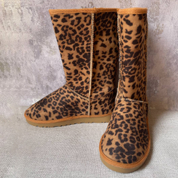 بوت زنانه مدل پلنگی