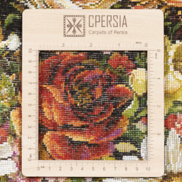 تابلو فرش دستباف سی پرشیا مدل گل در سبد حصیری کد 903656