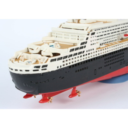ساختنی ریول مدل Queen Mary 2