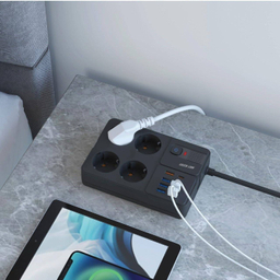 چندراهی برق گرین لاین مدل 7 USB-A Port & 1 PD Port 3250W EU