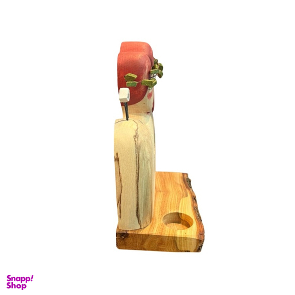 مجسمه چوبی طرح یک درون