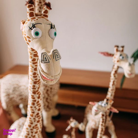عروسک طرح زرافه ماداگاسکار مدل JIMI110 ارتفاع 100 سانتی‌ متر