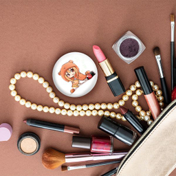 آینه جیبی خندالو طرح اومارو انیمه تومو داچی گیم Tomodachi Game مدل تاشو کد 18465