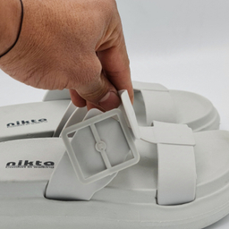 صندل زنانه نیکتا مدل سگک دار کد 503 رنگ خاکستری