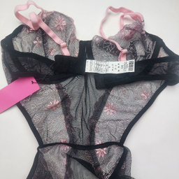 بادی زنانه برتا کد 2300BS رنگ مشکی