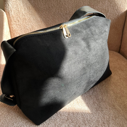 کیف رودوشی زنانه مدل نیوا