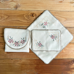 جانماز صفاهوم مدل کیفی مخمل گل برجسته