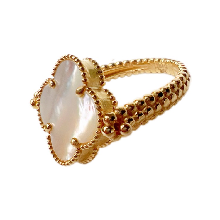 انگشتر طلا 18 عیار زنانه گالری سپینود طرح ونکلیف کد RSG8