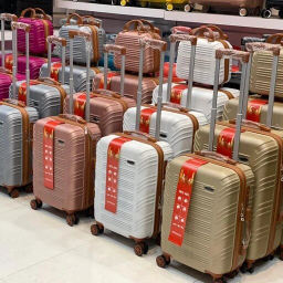 چمدان هوسونی مدل 90 سایز متوسط