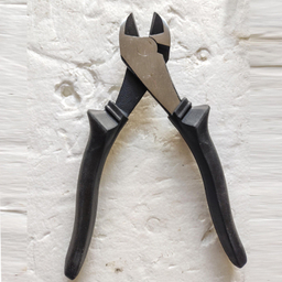 انبر دست و سیم چین نیدر کد HEAVY DUTY CR-V 08 سایز 8 اینچ مجموعه 2 عددی