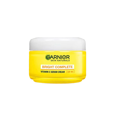سرم کرم روشن کننده گارنیه مدل Vitamin C وزن 45 گرم