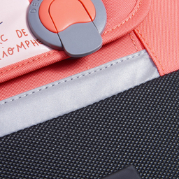 کوله پشتی چرخ دار دلسی مدل مدرسه ای کد 339165319