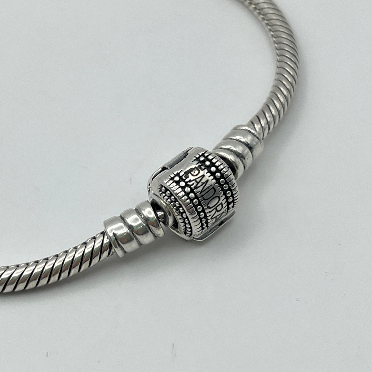 دستبند نقره زنانه پاندورا مدل Barrel Clasp کد 5928