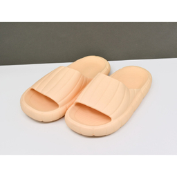 دمپایی زنانه شهپر مدل پردیس کد SH2060