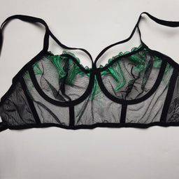 ست شورت و سوتین زنانه برتا مدل توری کد 1031ZG رنگ مشکی