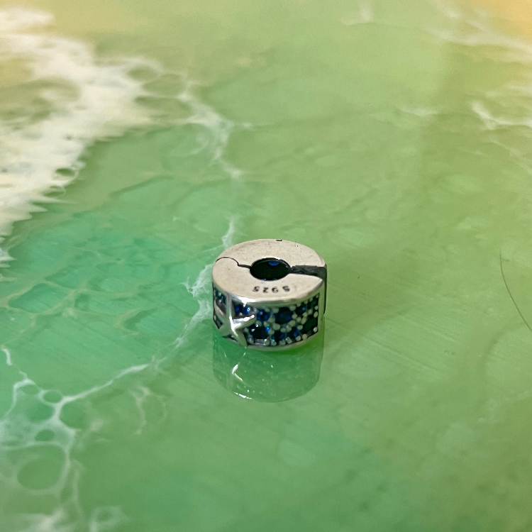 آویز نقره زنانه پاندورا طرح ستاره دریایی کد 65279