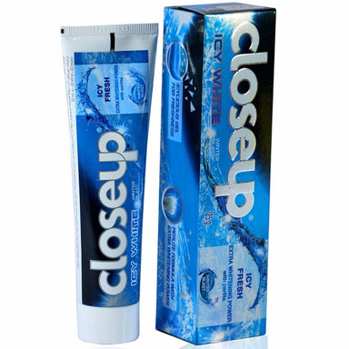 خمیر دندان سفیدکننده کلوس آپ (Closeup) مدل Winter Blast وزن 65 گرم