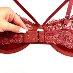 ست لباس زیر زنانه کد 7167 رنگ قرمز