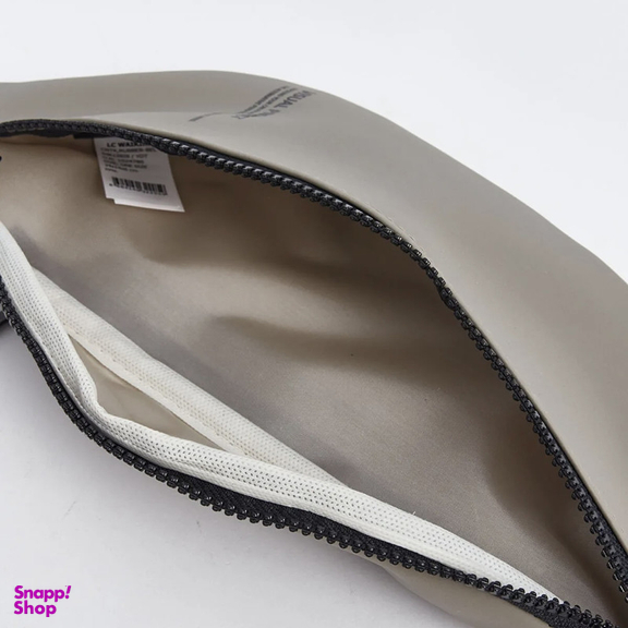 کیف کمری مردانه ال سی وایکیکی مدل Matt-trk دارای دو محفظه