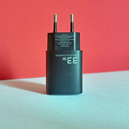 شارژر دیواری هوشمند 33 وات توکی مدل TCT33-22EU