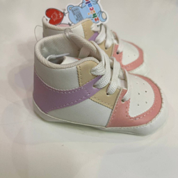 نیم بوت نوزاد کد 033