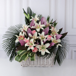 سبد گل طبیعی رز و لیلیوم ویهان