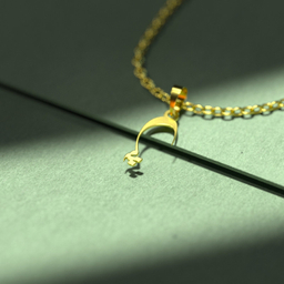 گردنبند طلا 18 عیار زنانه مدوپد مدل حرف ش کد I3-1-1700