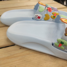 دمپایی دخترانه زیتون مدل کیوتی رنگ آبی روشن